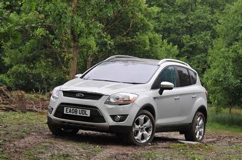 Ford Kuga 2009 interjero detalių nuotrauka