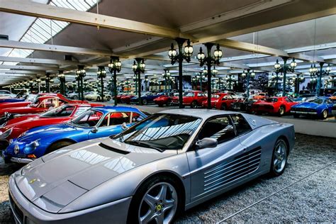 Teminė nuotrauka: automobilių rinka ir pardavimai