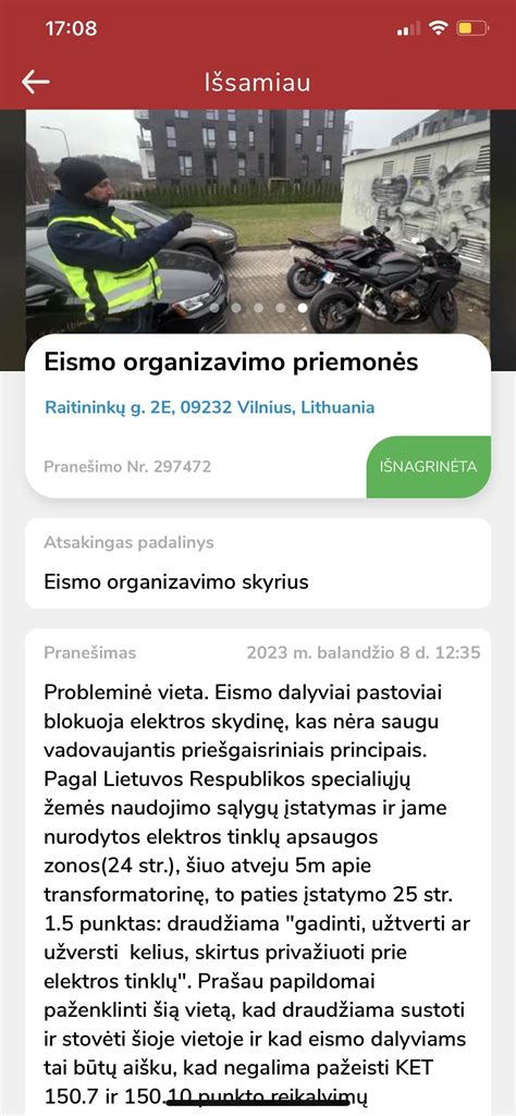Teminė nuotrauka, vaizduojanti eismo įvykį ir dokumentų pildymą