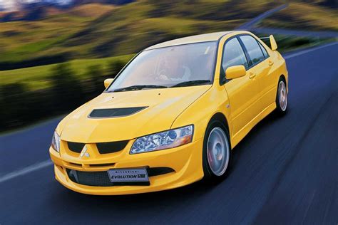 Mitsubishi Lancer VIII (2007-2015) su priekiniu buferiu