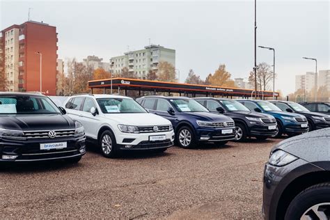 Infografika: Automobilių skelbimų portalų palyginimas