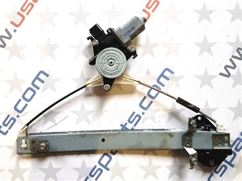 Schema, iliustruojanti Peugeot 307 galinių durų lango pakėlimo mechanizmą