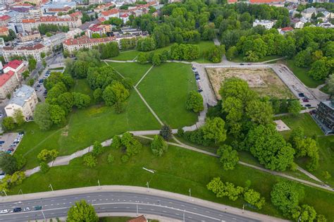 Teminė nuotrauka: Švitrigailos gatvės sankryža prie Tauro kalno Vilniuje