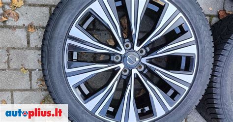 automobilio Volvo su žieminėmis padangomis ir R18 ratlankiais schema