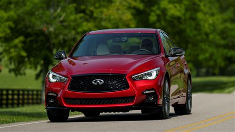 Infiniti Q50 sportinis sedanas