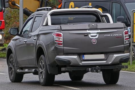 „Fiat Fullback“ interjero nuotrauka su prietaisų skydeliu