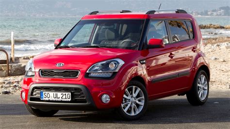 „Kia Soul“ (AM) modelio išorės dizainas ir būdingas „dėžutės“ siluetas