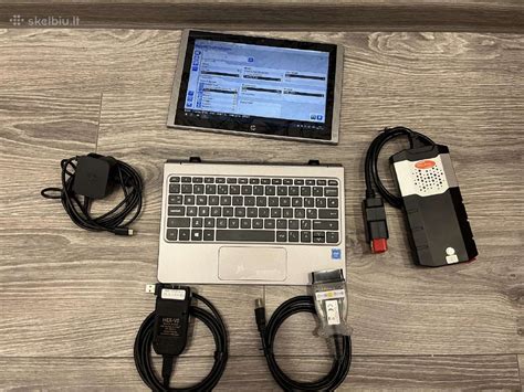 DAF technikas dirbantis su originalia diagnostikos įranga