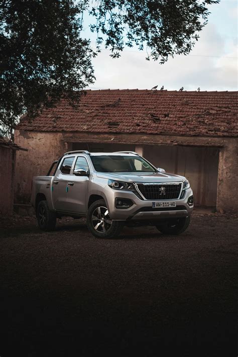 Istorinė Peugeot automobilių gamybos retrospektyva