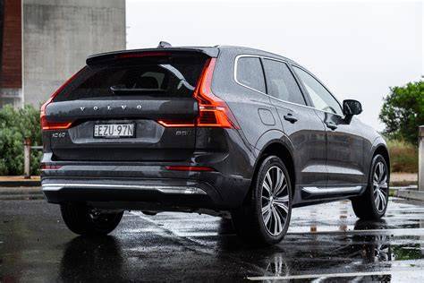 „Volvo XC60“ alyvos pasirinkimo lentelė pagal variklio tipą