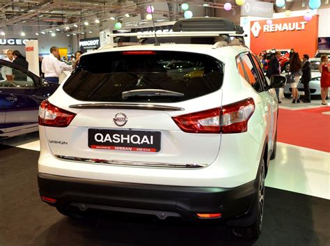 Nissan Qashqai II Facelift (2017) išorės dizainas ir priekinė dalis