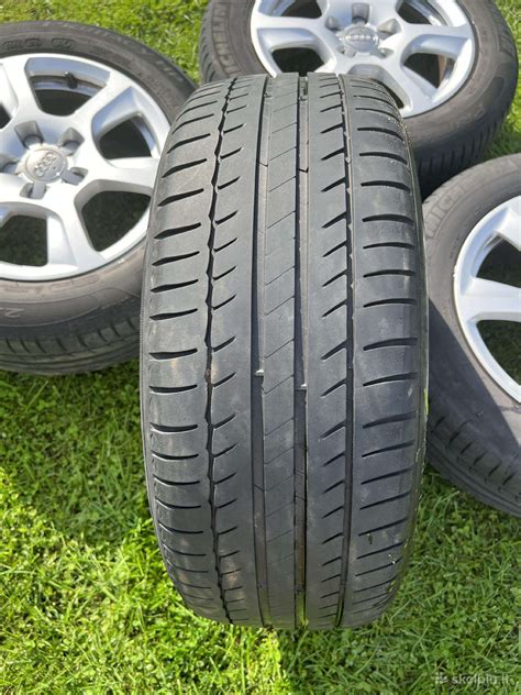 Nuotrauka su įvairių gamintojų R16 265/70 padangomis