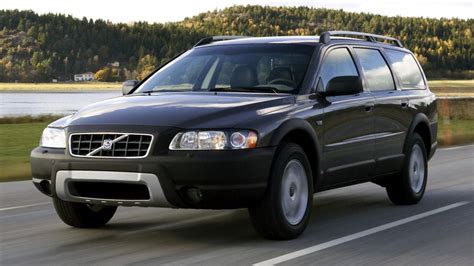 Schema/nuotrauka: Pavarų svirties apdailos nuėmimas Volvo XC70 (arba panašaus modelio)