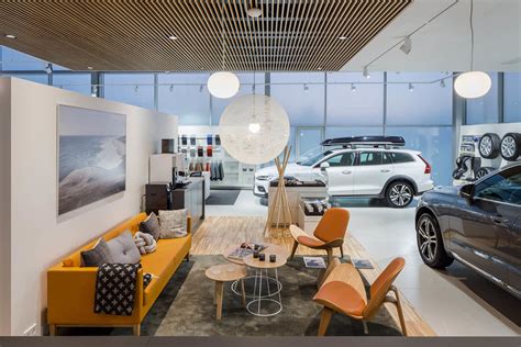 Volvo automobilių centras Lietuvoje interjeras