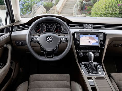 Volkswagen Passat B8 interjero nuotrauka