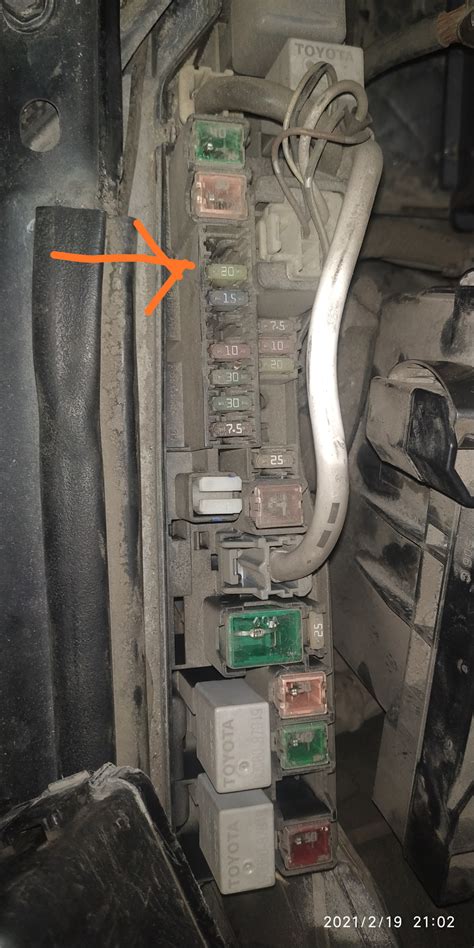 Toyota Avensis alkūninio veleno padėties jutiklio schema