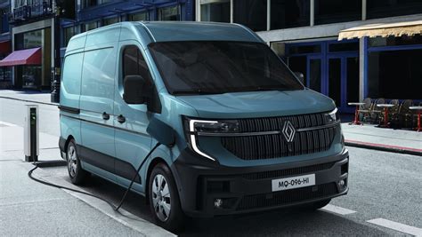 Renault Master E-TECH elektromobilio detalės ar priekio vaizdas