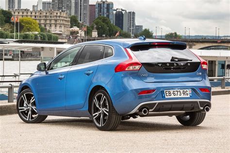 Volvo V40 galinės dalies dizainas