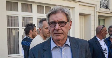 Harisonas Fordas kaip dailidė