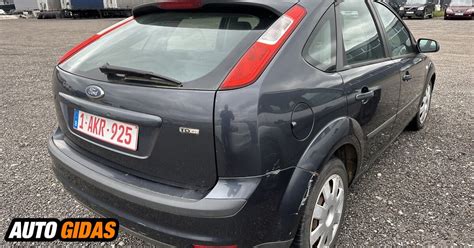 Ford Focus II hečbekas bendras vaizdas