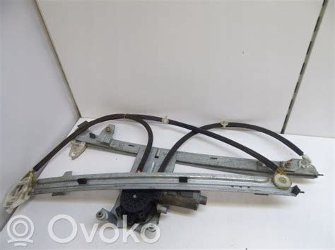 Citroen Xsara Picasso priekinio žibinto lemputės fiksavimo mechanizmas