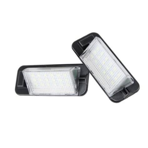 Foto: LED numerio apšvietimas BMW E36, įmontuotas ir šviečiantis