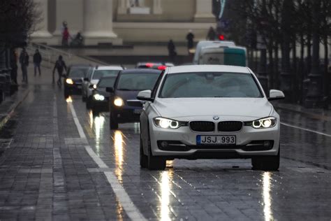 infografika: 9 dažniausi automobilių trūkumai techninės apžiūros metu