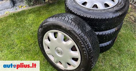 Ratų komplektas su R15 skardiniais ratlankiais ir 195/65 R15 padangomis