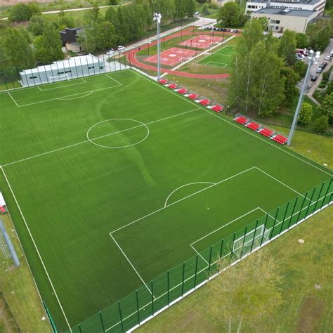 Futbolo aikštės kampas, iš kurio mušamas kampinis smūgis