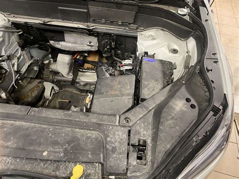 schematinis pagrindinio automobilio saugiklių bloko vaizdas