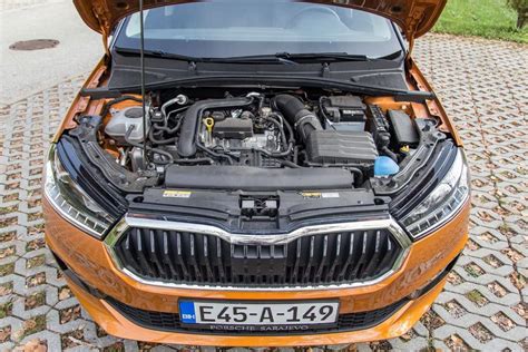 Infografika: Spidometro skalės pavyzdys (pvz., Škoda Fabia)