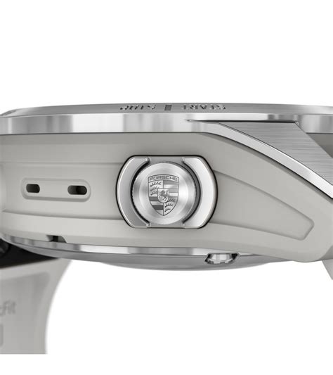 Nuotrauka: Porsche Design laikrodis, atspindintis automobilio ciferblato dizainą