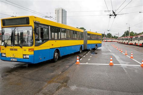 Inografika apie troleibuso vairuotojo kvalifikaciją