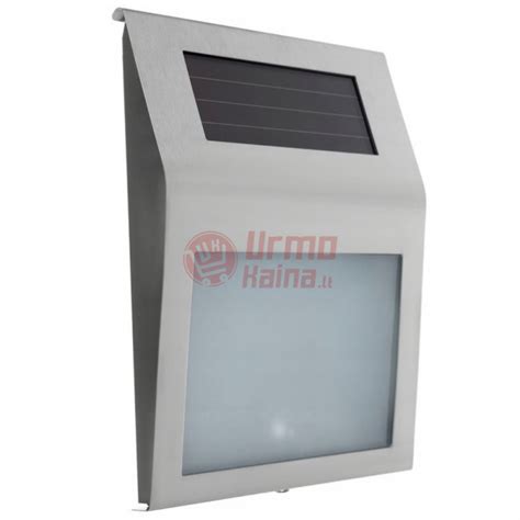Lentelė su LED darbo žibintų techniniais duomenimis (įtampa, IP klasė, šviesos srautas)