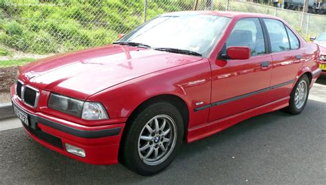 BMW 318tds E36 važiuoklės schema