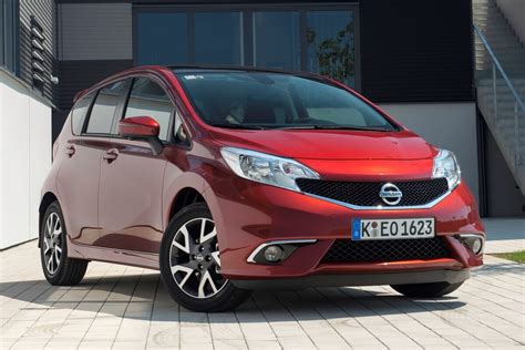 Infografika: Nissan Note saugumo sistemos