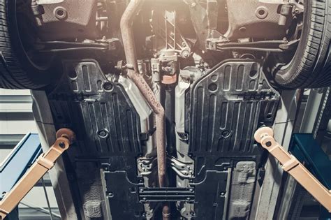 automobilio pakabos komponentai ir jų poveikis suvedimui