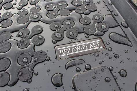 Rezaw-Plast bagažinės kilimėlio pavyzdys, atsparus temperatūros pokyčiams