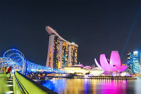 schema, vaizduojanti 17-ąjį posūkį Marina Bay trasoje, kuriame įvyko Nelsono Piquet jaunesniojo avarija