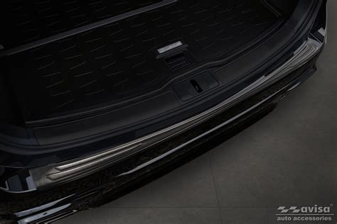 Nuotrauka: Lexus galinio bamperio laikiklis ir apsauga