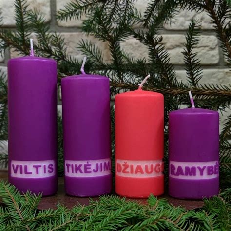 žvakių spalvų palyginimas (normali, per liesa, per riebi)