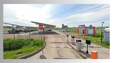 Vaizdas į Liublianos Jozefo Pučiko oro uosto automobilių nuomos punktus