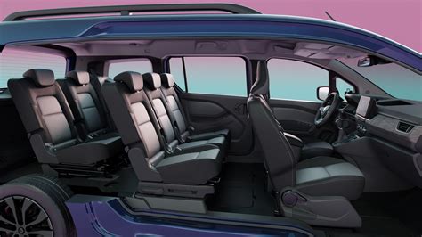 Išmani Flex7 sėdynių transformavimo sistema ir erdvus salonas