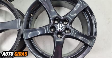 Įvairių tipų Volkswagen Passat ratlankiai ir jų detalės