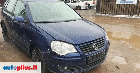 Volkswagen Polo 2007 su įvairių tipų ratlankiais