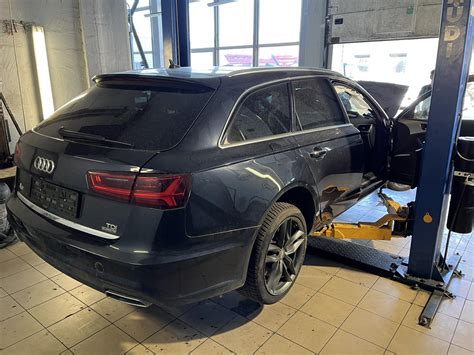 Audi A6 prietaisų skydelio nuėmimo schema