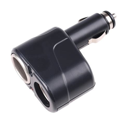 Automobilio cigarečių degiklio lizdo su kištuku nuotrauka