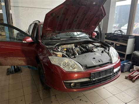 Baigtas Renault Laguna 2 durų surinkimas