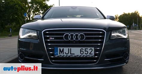 Česlovo Juršėno Audi 100 limuzinas su išgraviruotu numeriu LRS 001