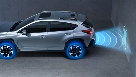 Infografika apie Subaru EyeSight saugos sistemas arba Reverse Automatic Braking